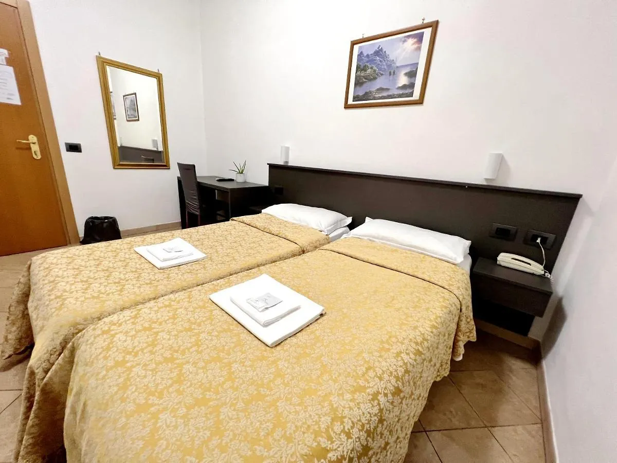 Hotel Domus Termini Rome