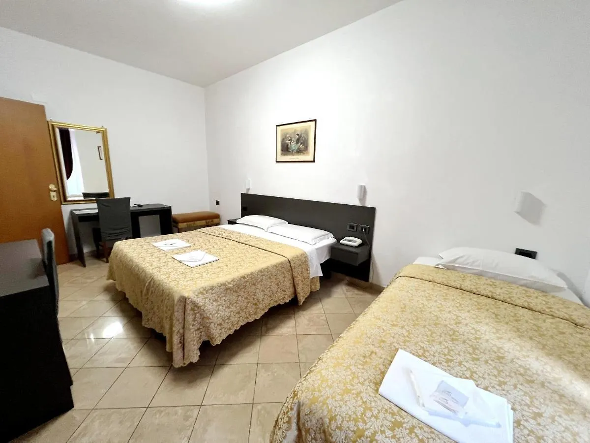 Hotel Domus Termini Rome